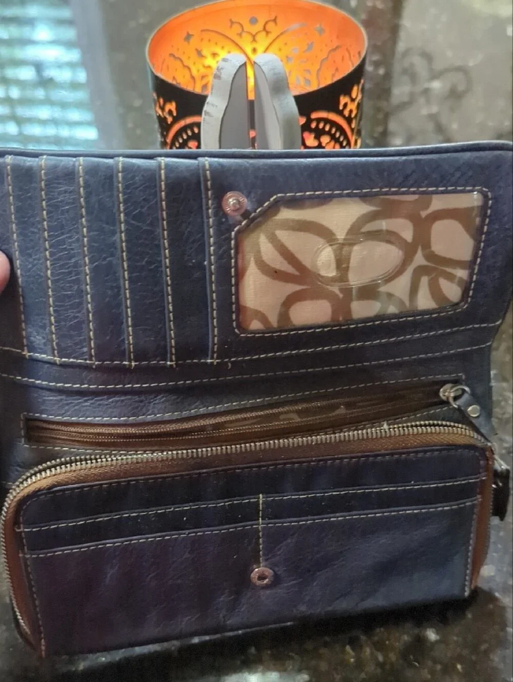 Women's s Leather Fossil Wallet Clutch - Blue with Contrast Stitching